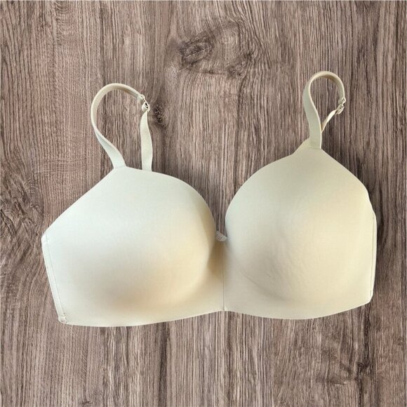 Cacique Lane Bryant Size 42F Nude Solid Lightly Lined No-Wire Bra Plus T-Shirt - Picture 1 of 8